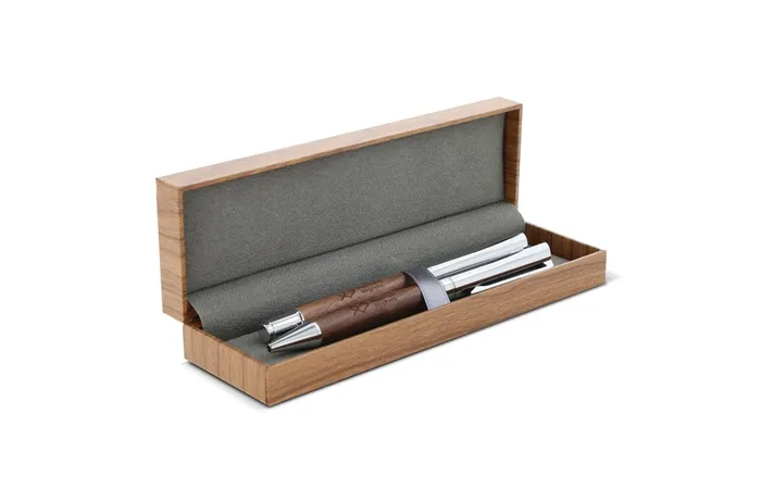 Ensemble stylo à bille et roller en métal bois de noyer dans une boîte cadeau